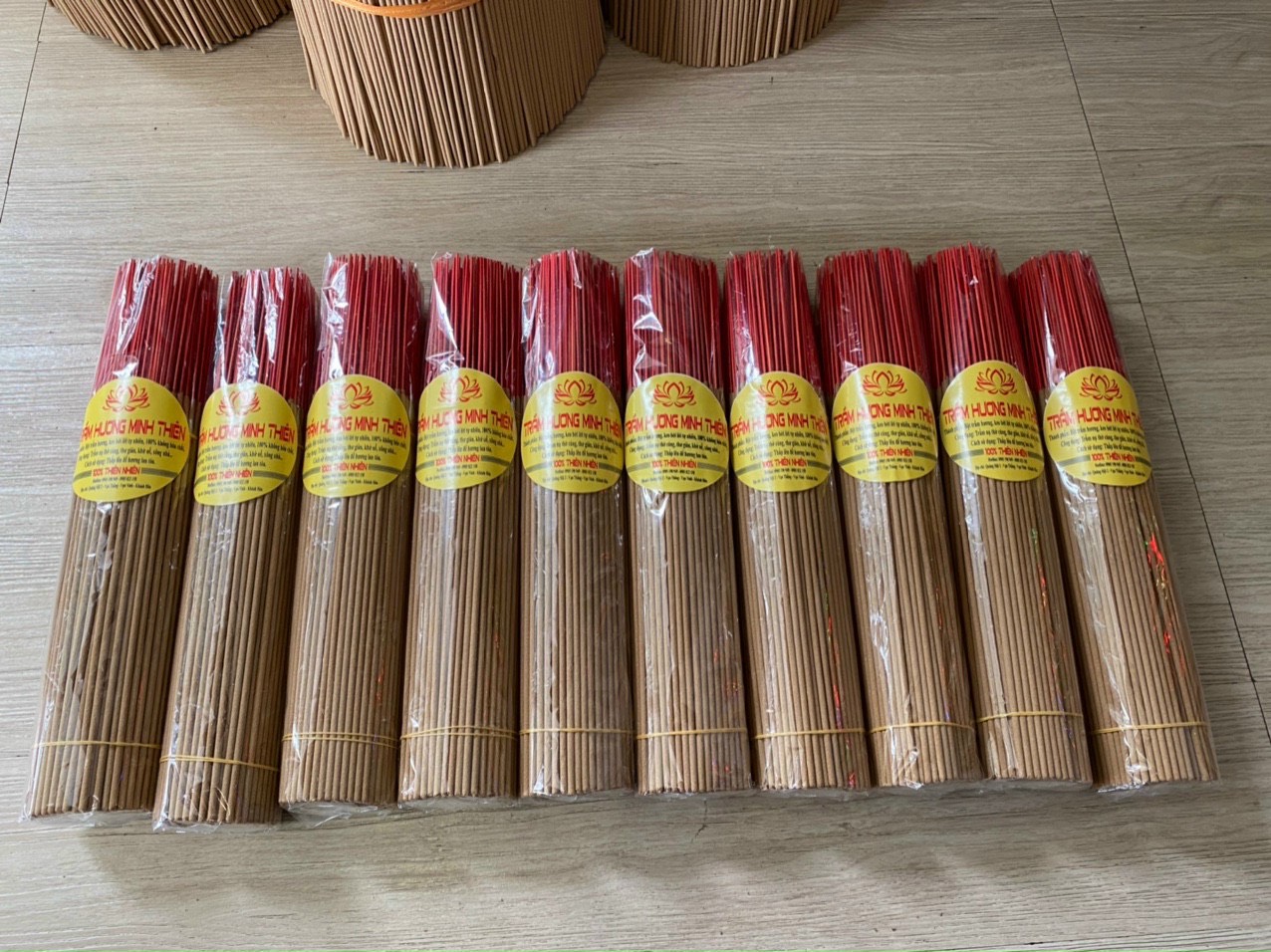 Trầm Hương Minh Thiên 40 cm